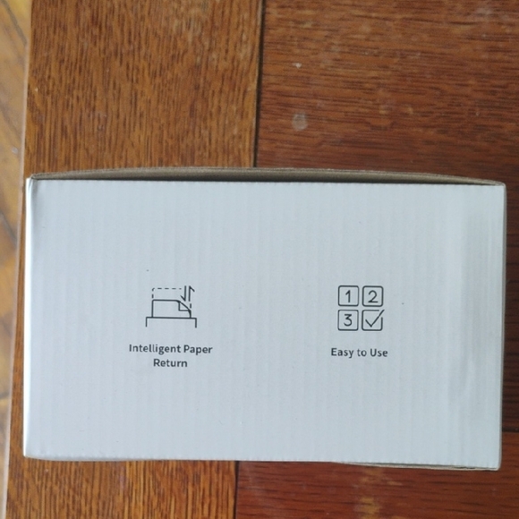 Portable Label Maker - Picture 2 of 3